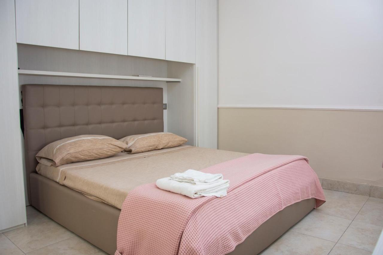 B&B Domus Del Sole سيبونتو المظهر الخارجي الصورة