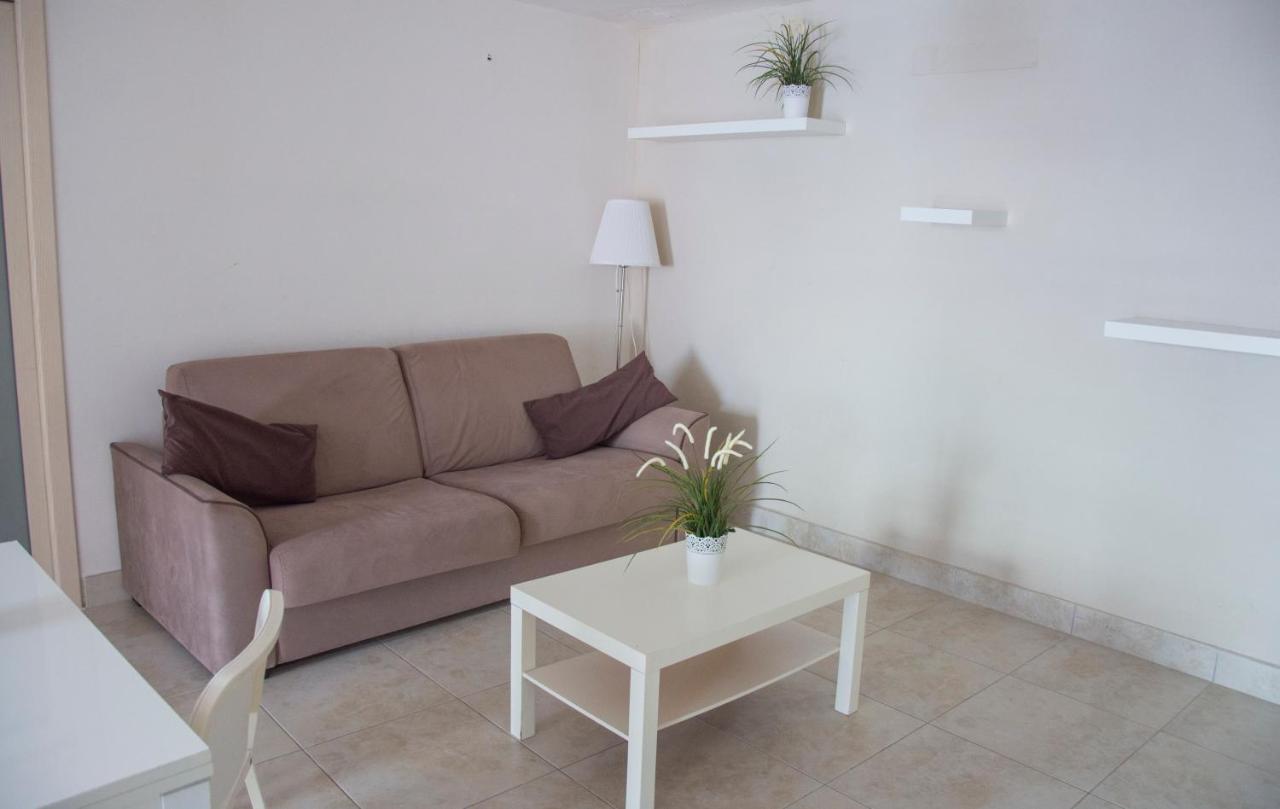 B&B Domus Del Sole سيبونتو المظهر الخارجي الصورة