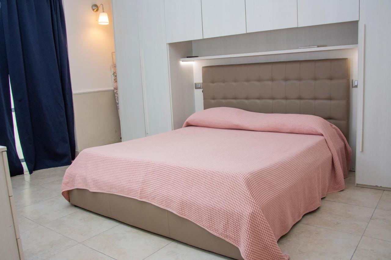 B&B Domus Del Sole سيبونتو المظهر الخارجي الصورة